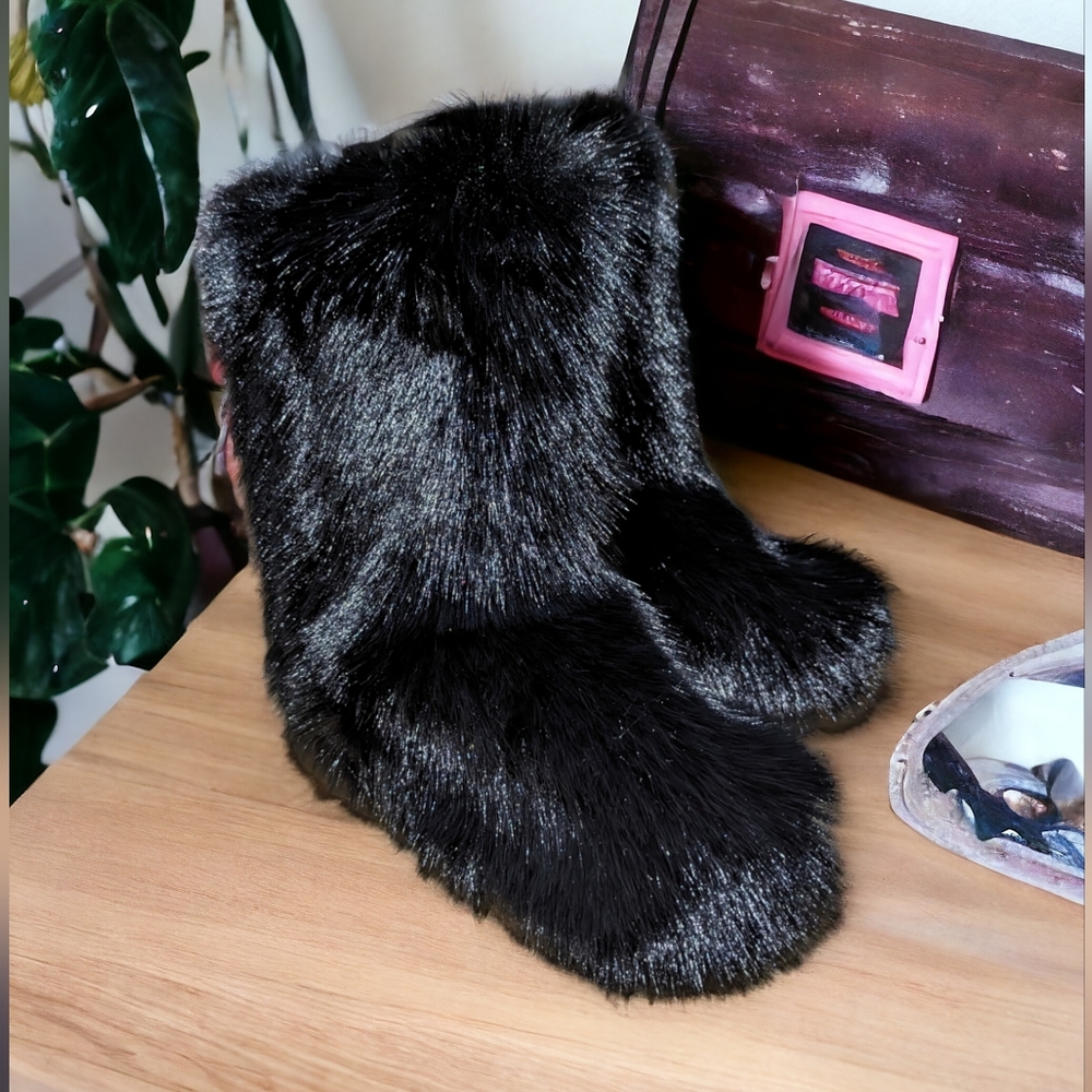 Luxurious Warm Black Fur Boots,Festival Boots,Plush Fur Boots w/Rubber Bottom